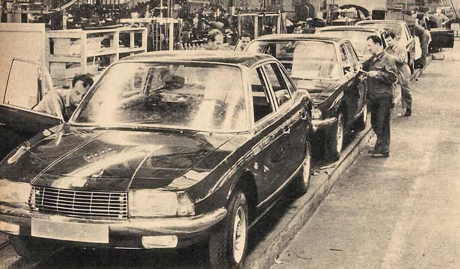 The NSU Ro 80 at its debut at the Frankfurt IAA, September 1967, showing its wedge silhouette and large glass area
